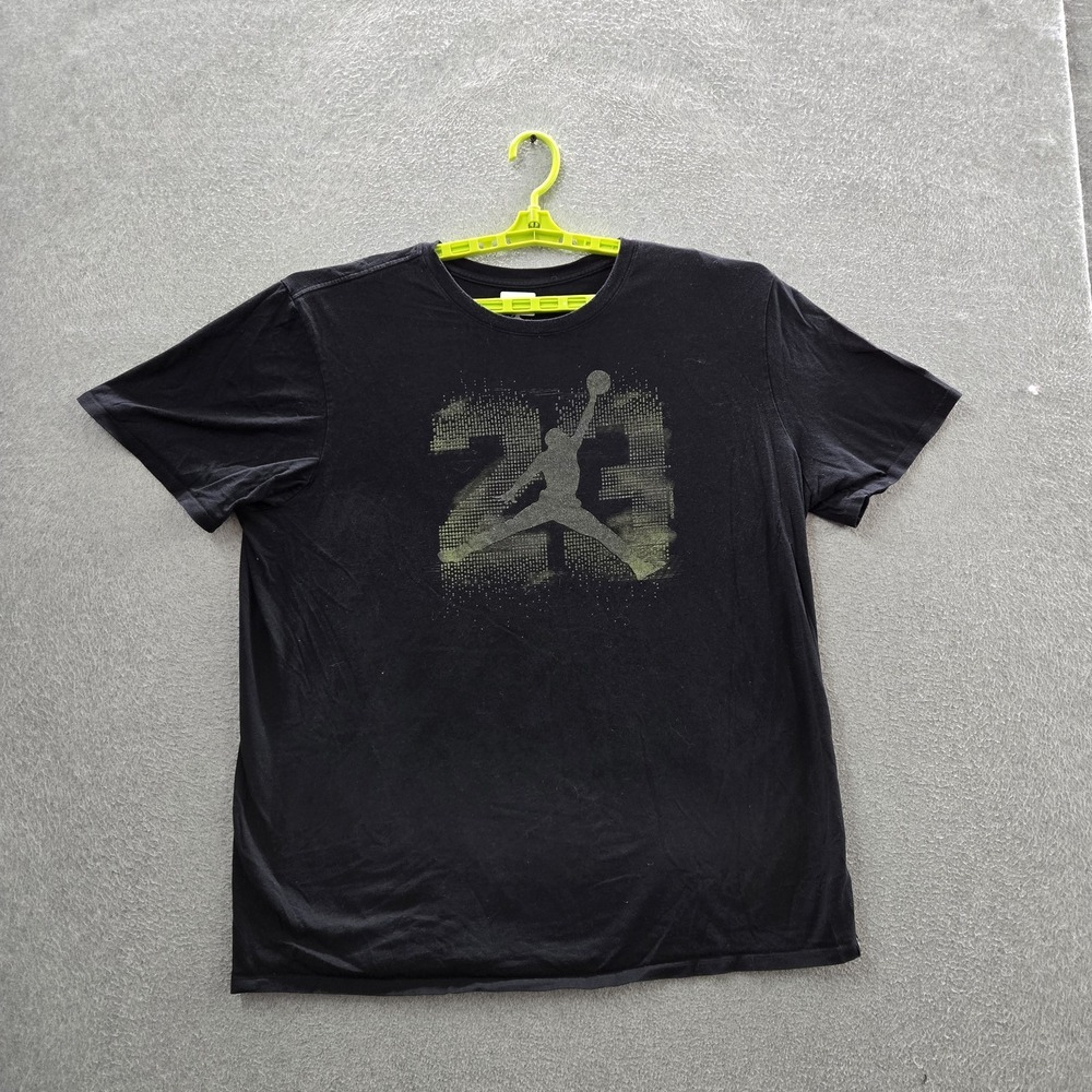 Jordan Men Shirt XXL Black Graphic Jumpman 23 Logo Short Sleeve